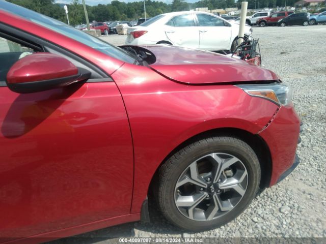 3KPF24AD9KE111105 KIA Forte Lxs