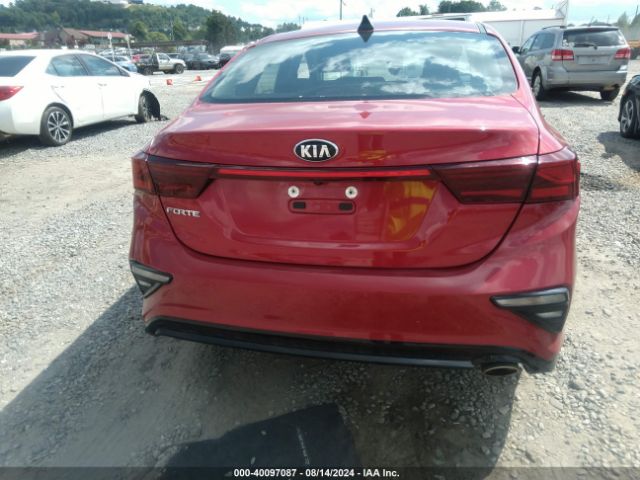 3KPF24AD9KE111105 KIA Forte Lxs