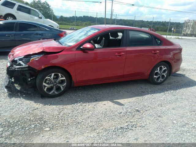 3KPF24AD9KE111105 KIA Forte Lxs