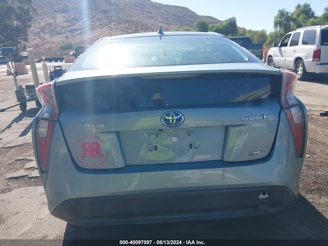 Toyota Prius Two Eco 2016 JTDKARFU7G3017066 Image 16