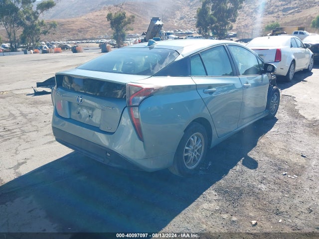 Toyota Prius Two Eco 2016 JTDKARFU7G3017066 Image 4