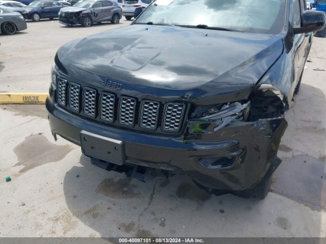 1C4RJEAG8KC835584 Jeep Grand Cherokee Altitude 4x2