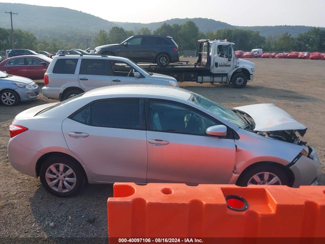 Toyota COROLLA LE 2016 2T1BURHE4GC684925 Image 13