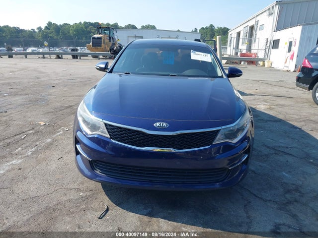 5XXGT4L11JG179053 KIA Optima