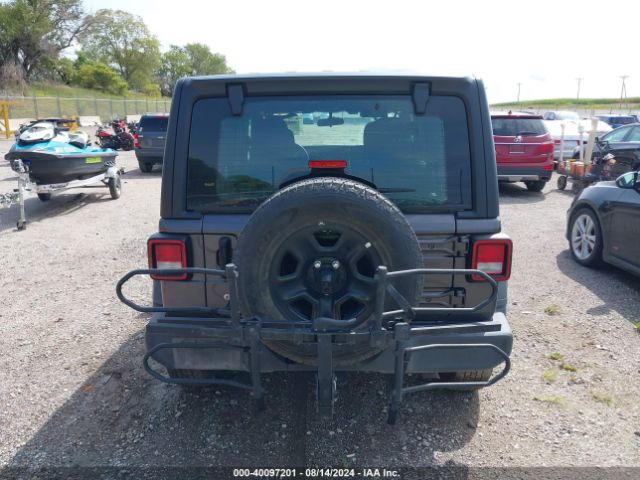 1C4HJXDN0LW310407 Jeep Wrangler Unlimited Sport 4x4