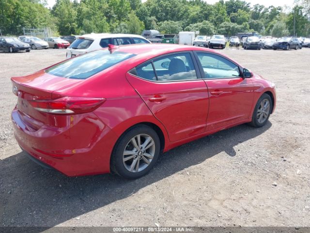 5NPD84LF0HH001598 Hyundai ELANTRA SE