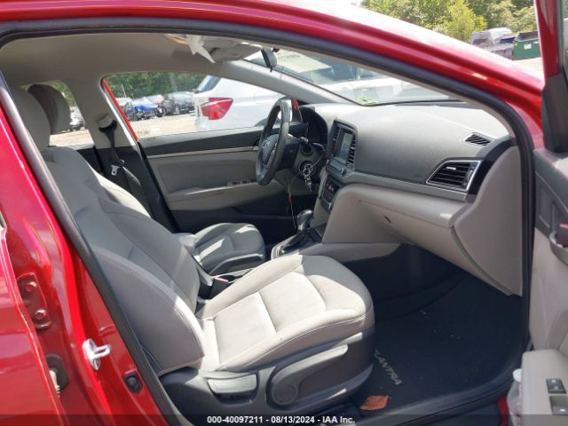 5NPD84LF0HH001598 Hyundai ELANTRA SE
