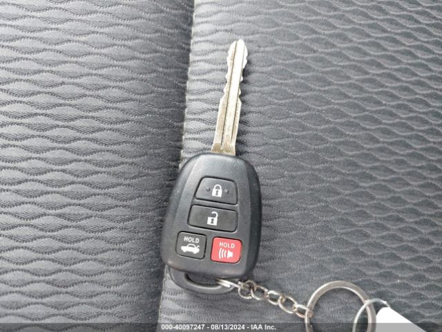 5YFBURHE4JP830425 Toyota COROLLA LE