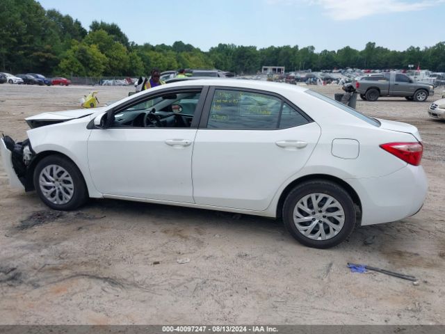 5YFBURHE4JP830425 Toyota COROLLA LE