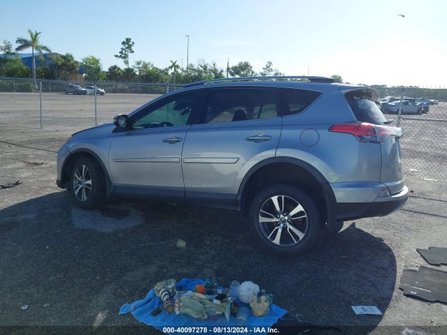 Toyota Rav4 Xle 2018 2T3WFREV1JW443241 Image 14