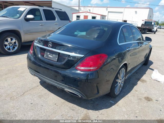 55SWF4JB9FU054910 Mercedes-Benz C 300 Luxury/sport