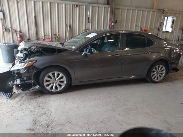 Toyota CAMRY LE 2020 4T1C11AK1LU363237 Image 14