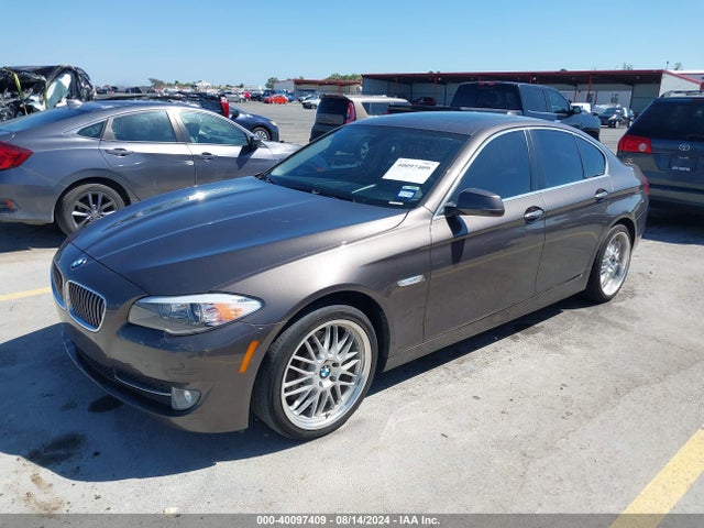 Продажа на аукционе авто 2013 Bmw 528i, vin: WBAXG5C53DD231226, номер лота: 40097409