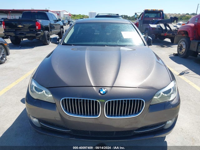 Продажа на аукционе авто 2013 Bmw 528i, vin: WBAXG5C53DD231226, номер лота: 40097409