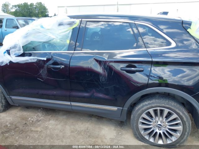 5LMCJ3D98GUJ12688 Lincoln Mkc Reserve