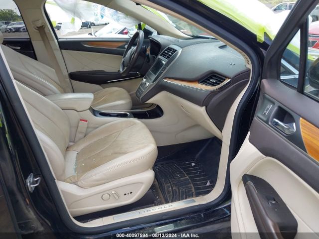 5LMCJ3D98GUJ12688 Lincoln Mkc Reserve