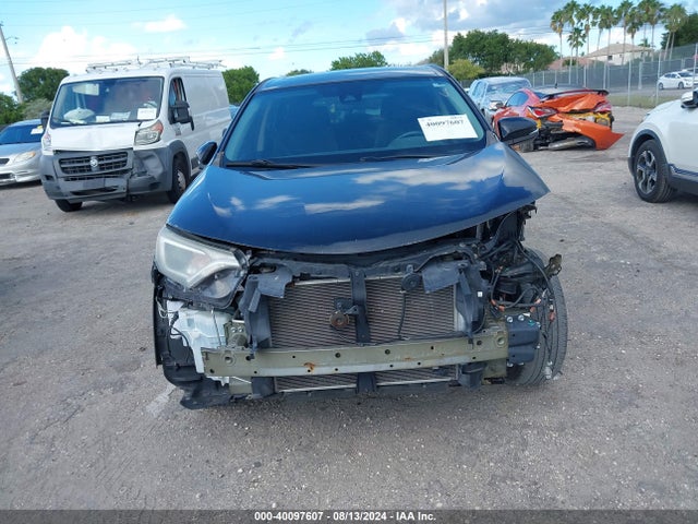 Toyota Rav4 Xle 2018 2T3WFREV3JW483577 Image 11