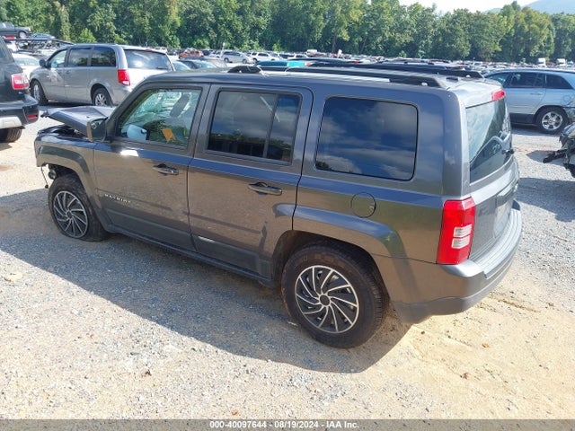 1C4NJPBA3FD402596 Jeep Patriot Sport