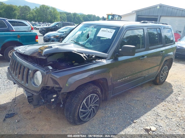 1C4NJPBA3FD402596 Jeep Patriot Sport
