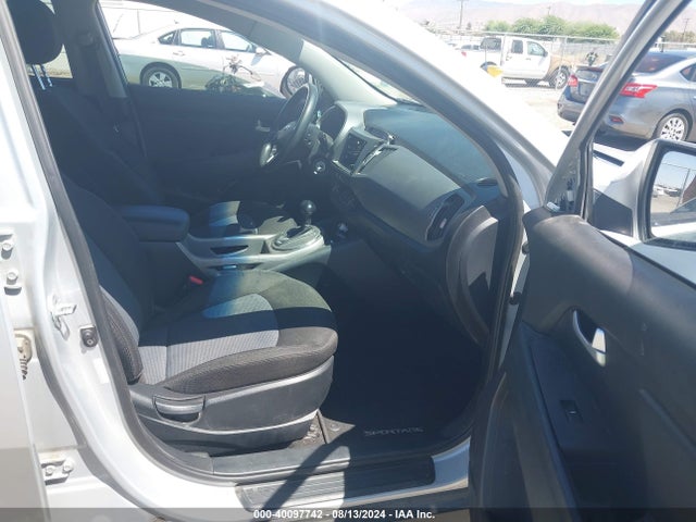 KIA Sportage Lx 2016 KNDPB3AC9G7844820 Image 5