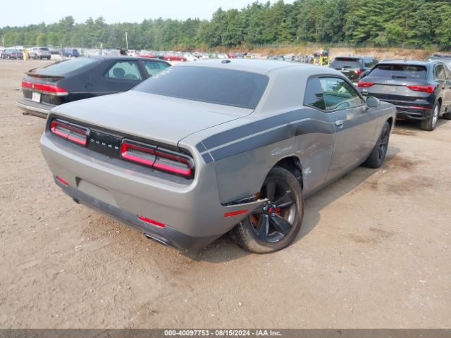 2C3CDZAG6HH561154 Dodge Challenger Sxt