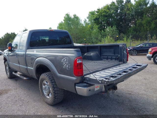 Ford F-250 Xlt 2014 1FT7X2B68EEA68631 Image 3