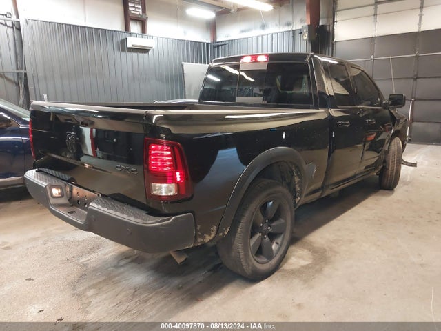 1C6RR7GG6KS705649 RAM 1500 Classic Warlock Quad Cab 4x4 6'4 Box