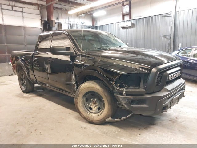 1C6RR7GG6KS705649 RAM 1500 Classic Warlock Quad Cab 4x4 6'4 Box