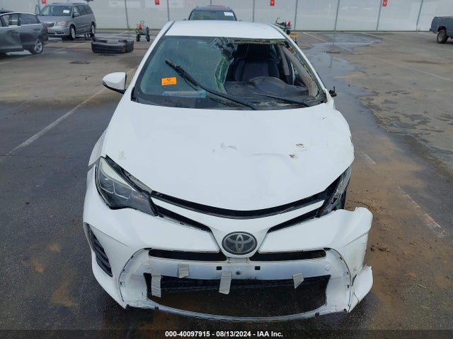 Toyota COROLLA SE 2017 5YFBURHE7HP614532 Image 10