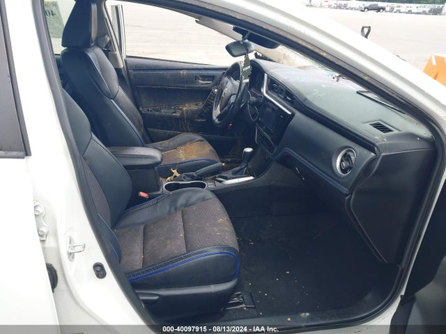 Toyota COROLLA SE 2017 5YFBURHE7HP614532 Image 5