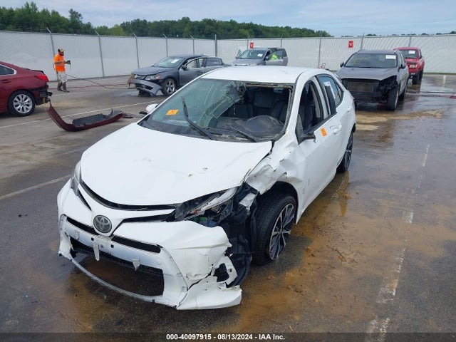 Toyota COROLLA SE 2017 5YFBURHE7HP614532 Image 6