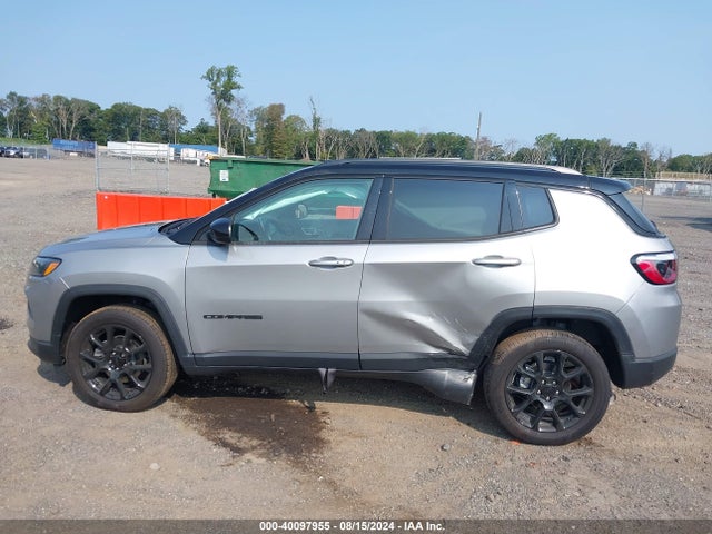 Jeep Compass Altitude 4x4 2022 3C4NJDBB2NT226639 Image 14