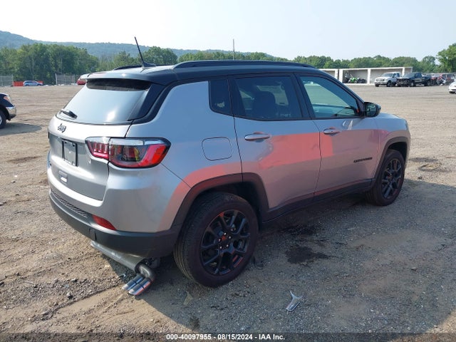 Jeep Compass Altitude 4x4 2022 3C4NJDBB2NT226639 Image 4