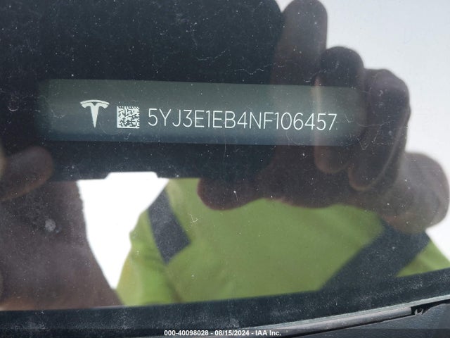 2022 TESLA MODEL 3 5YJ3E1EB4NF106457 Photo 8