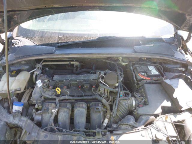 1FADP3N24EL412572 Ford Focus Titanium