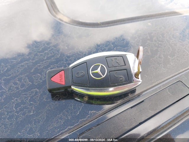 2012 Mercedes-benz C 250 Luxury/sport მანქანა იყიდება აუქციონზე, vin: WDDGF4HBXCR231939, აუქციონის ნომერი: 40098099