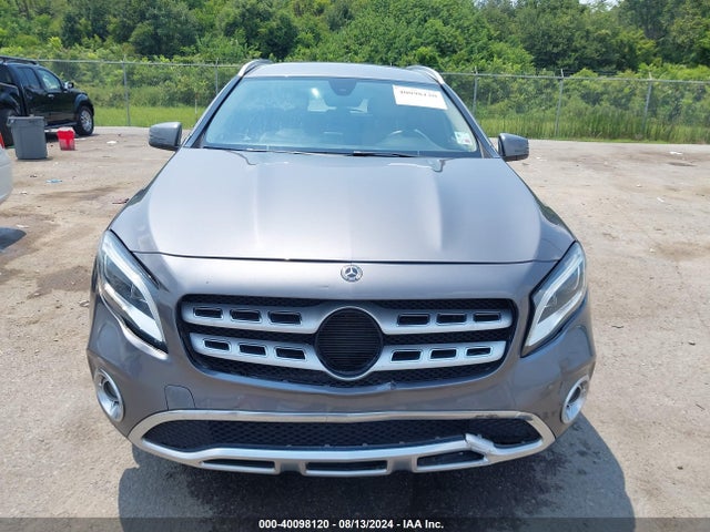 WDCTG4EB4JJ428542 Mercedes-Benz GLA 250