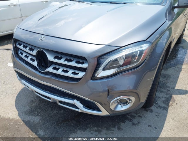 WDCTG4EB4JJ428542 Mercedes-Benz GLA 250