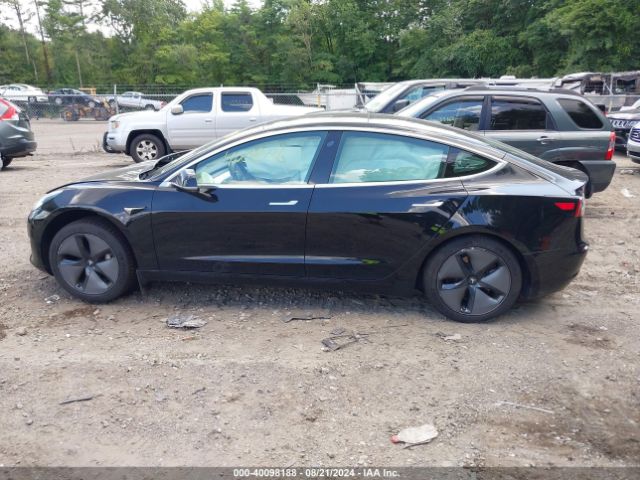 5YJ3E1EB9KF194871 Tesla Model 3 Long Range/performance