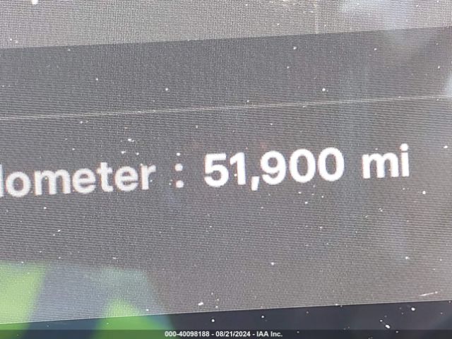 5YJ3E1EB9KF194871 Tesla Model 3 Long Range/performance