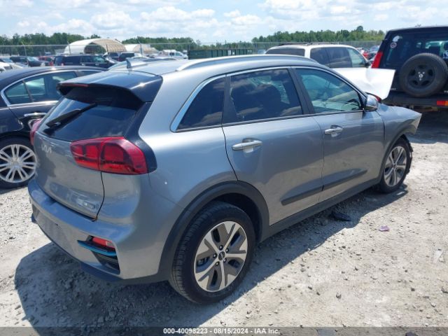 KNDCC3LG6N5116327 KIA Niro Ev Ex