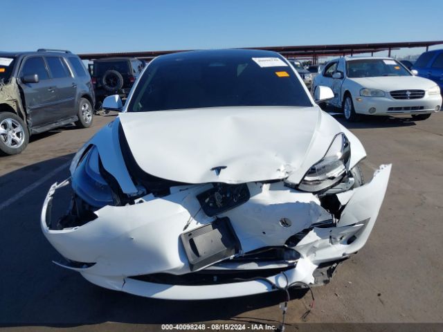 2022 TESLA MODEL 3 5YJ3E1EB7NF136438 Photo 5