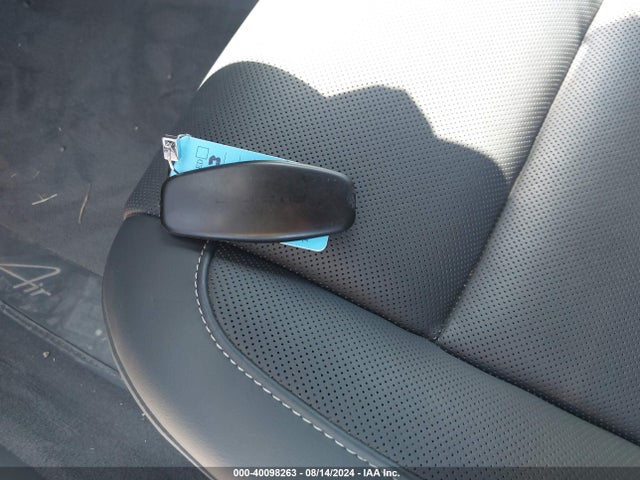 Lucid Air Pure 2023 50EA1PFA3PA009575 Image 11