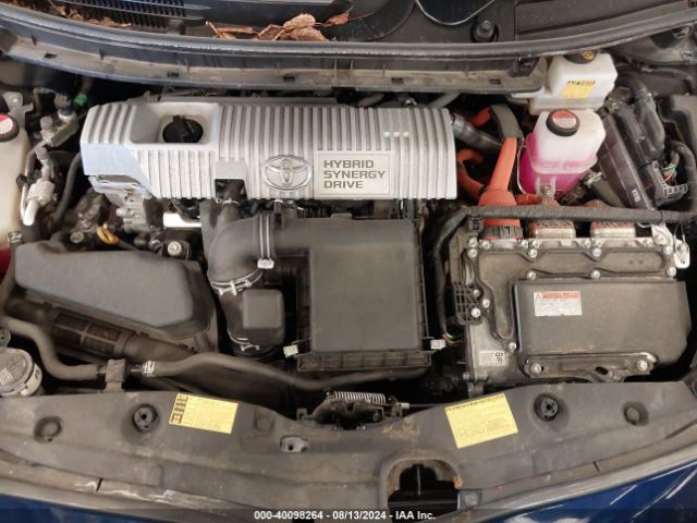 JTDKN3DU6F1881475 Toyota Prius Four