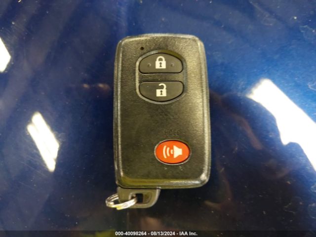 JTDKN3DU6F1881475 Toyota Prius Four