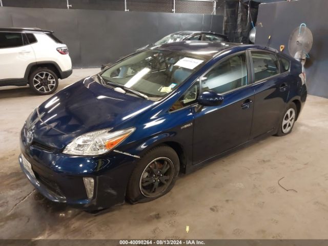 JTDKN3DU6F1881475 Toyota Prius Four