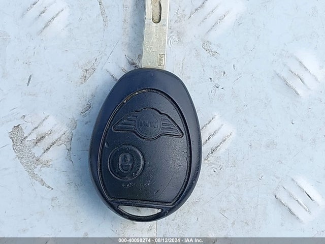 2003 MINI COOPER WMWRC33493TE15920 Photo 10