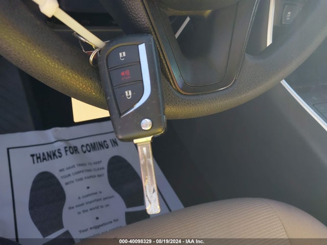 Toyota RAV4 LE 2020 2T3F1RFV3LC067370 Image 11