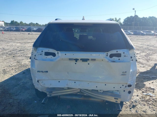 Toyota RAV4 LE 2020 2T3F1RFV3LC067370 Image 17