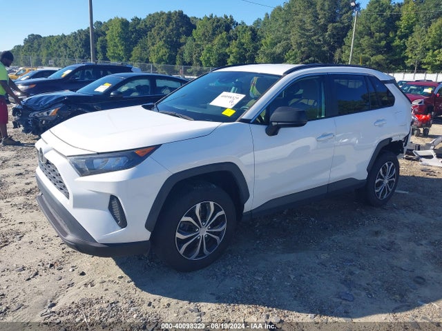 Toyota RAV4 LE 2020 2T3F1RFV3LC067370 Image 2